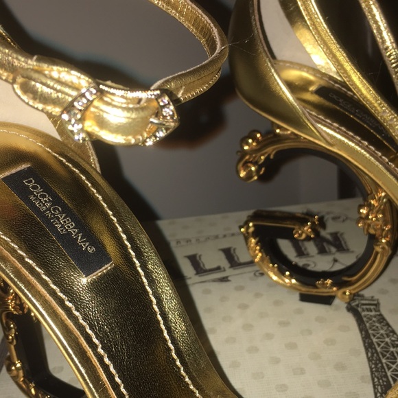Dolce & Gabbana (DG) heels - Picture 7 of 12